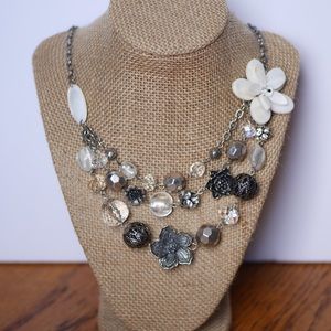 BNWT Silver Layered Flower Necklace